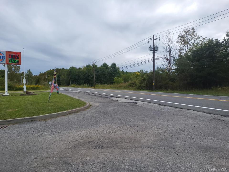 328 Bloomingburg Road, Wallkill, New York 10940, États-Unis