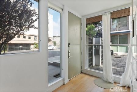 W Hepburn Way, Los Angeles, 加州 90038, 美國