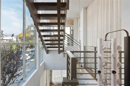 W Hepburn Way, Los Angeles, 加州 90038, 美國