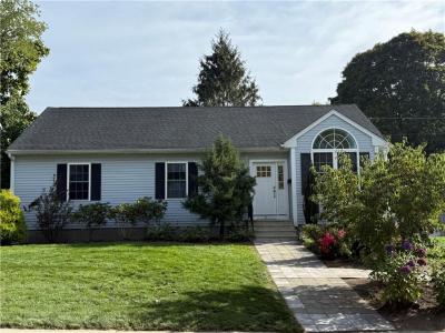 4 Village Road, Westerly, Rhode Island 02808, USA