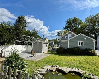 113 Constitution Street, Bristol, Rhode Island 02809, HOA KỲ