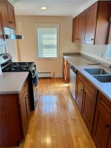 113 Constitution Street, Bristol, Rhode Island 02809, HOA KỲ