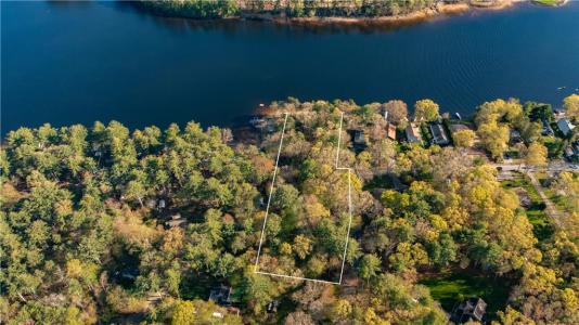Whitehead Road, Coventry, Rhode Island 02816, États-Unis