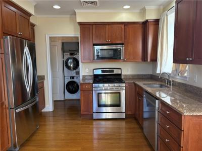 1180 Narragansett Boulevard B3, Cranston, RI 02905, USA