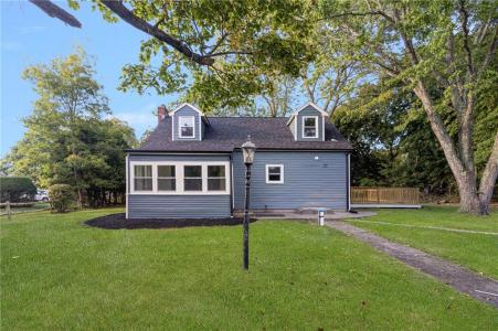 15 Chace Avenue, Warren, 로드아일랜드 02885, 미국
