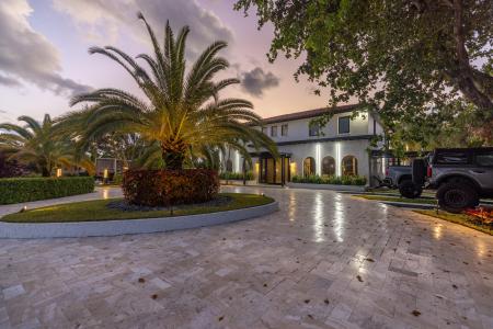 290 NW 6th Street, Boca Raton, 플로리다 33432, 미국