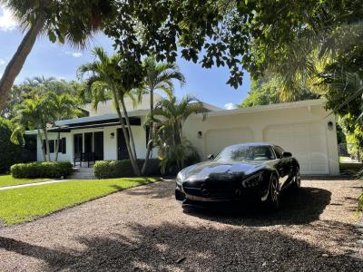 705 SE 705 Se Atlantic Drive, Lantana, Florida 33462