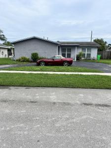 11421 NW 39th Place, Sunrise, Florida 33323