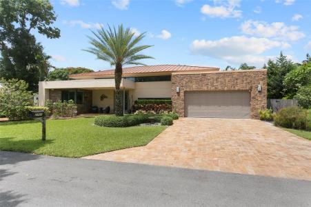 2701 NE 2nd Ave, Wilton Manors, Florida 33334