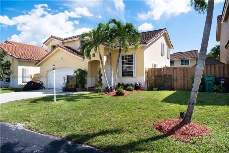 15602 SW 109th Ter, Miami, Florida 33196, USA