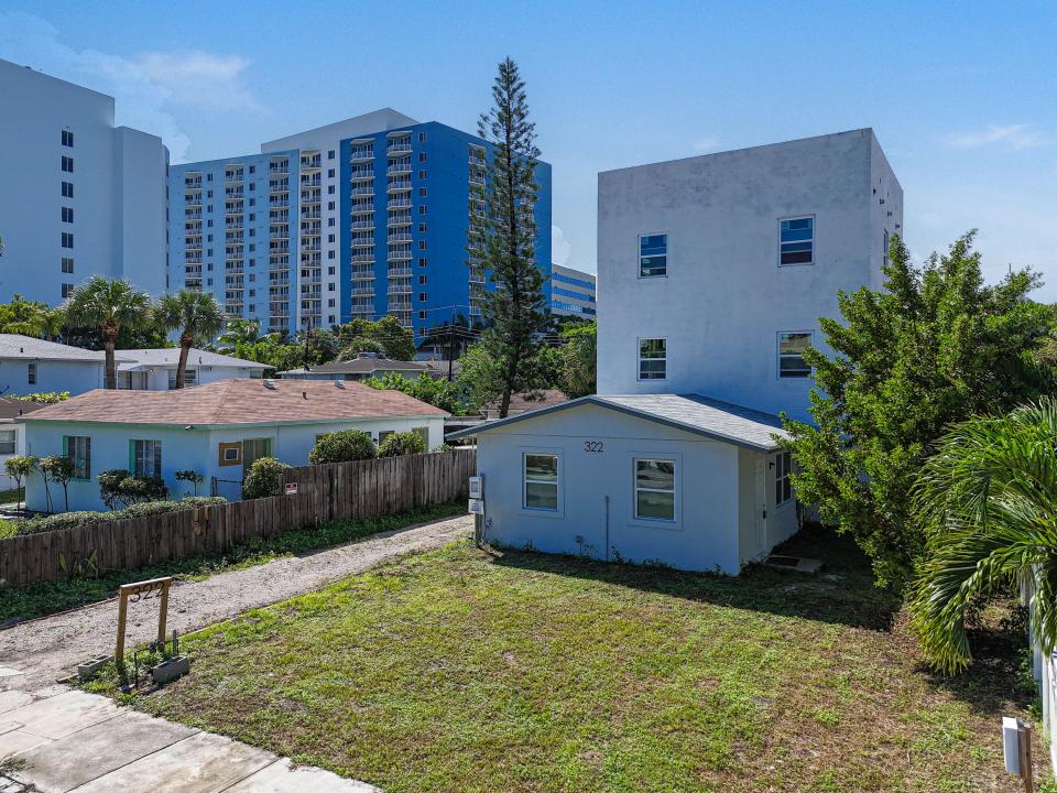 322 N Lakeside Court, West Palm Beach, פלורידה 33407, ארצות הברית של אמריקה 