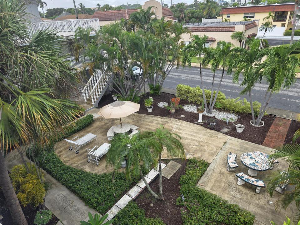 201 S Lakeside Drive, Lake Worth Beach, Florida 33460