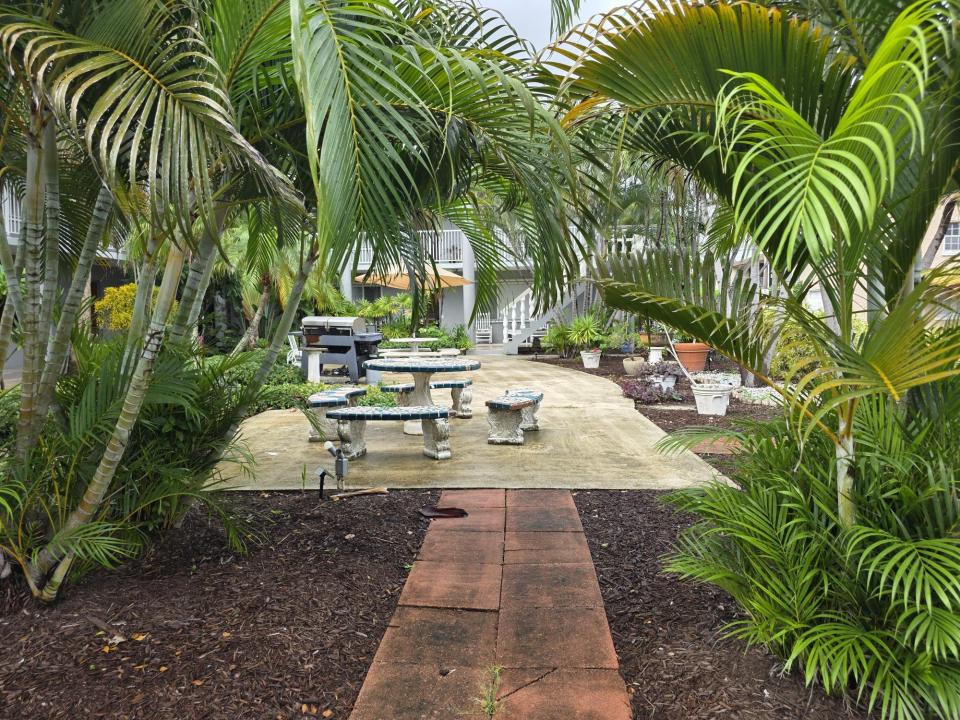201 S Lakeside Drive, Lake Worth Beach, Florida 33460