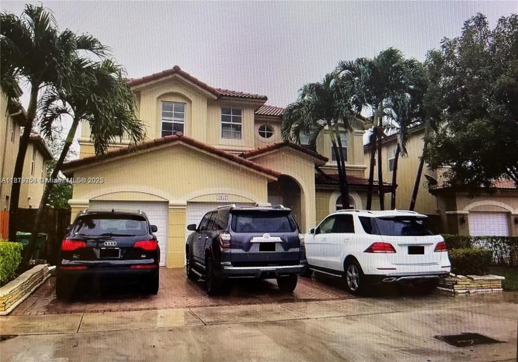 8437 NW 110th Ave, Doral, Florida 33178, Estados Unidos