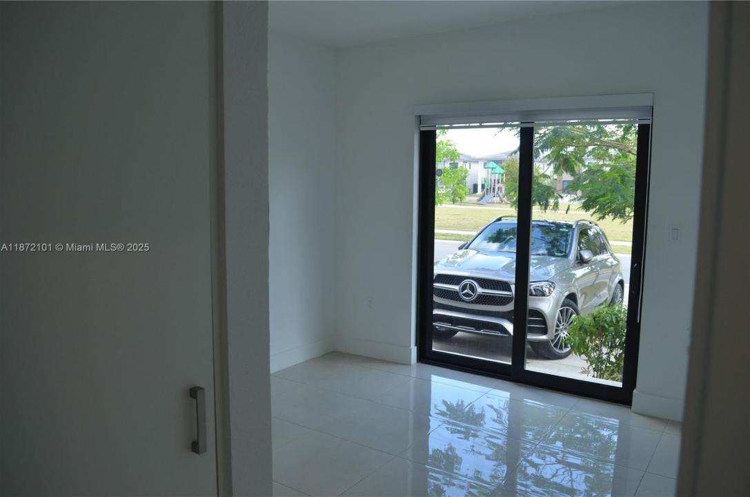 1155 NW 2nd Ter, Florida City, Flórida 33034, Estados Unidos