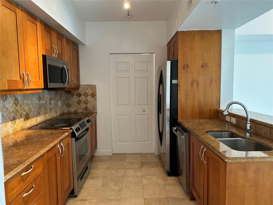 Hallandale Beach, Флорида 33009, Соединенные Штаты