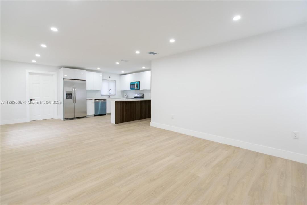 769 NW 118th St, Miami, فلوريدا 33168, الولايات المتحدة