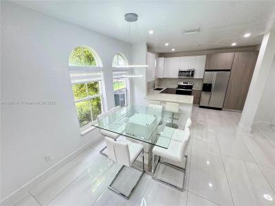 4351 SW 160th Ave 102, Miramar, Florida 33027, USA