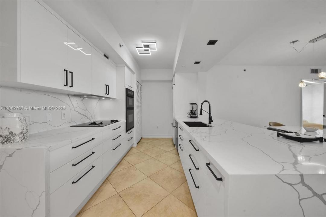 1830 S OCEAN DR 4704, Hallandale Beach, 플로리다 33009, 미국