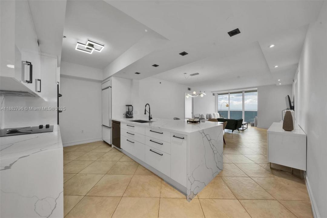 1830 S OCEAN DR 4704, Hallandale Beach, 플로리다 33009, 미국