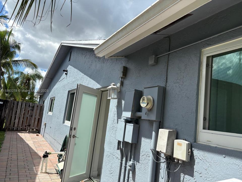 2347 NW 107th Ave B, Sunrise, 佛罗里达州 33322, 美国