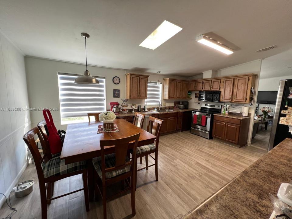 21780 NW 2nd Ct, Pembroke Pines, Florida 33029