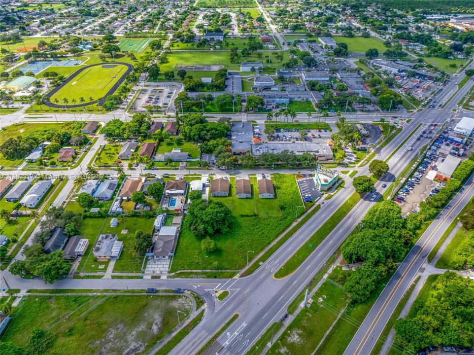 214, Goulds, Floride 33189, États-Unis