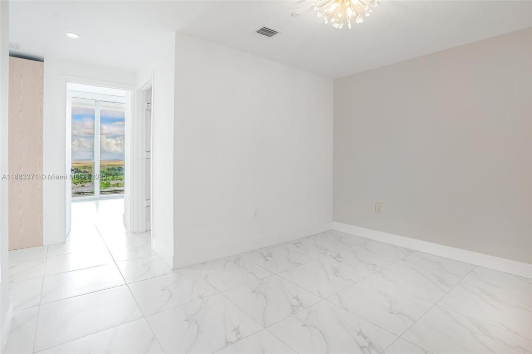 2000 Metropica Way 2501, Sunrise, Flórida 33323, Estados Unidos