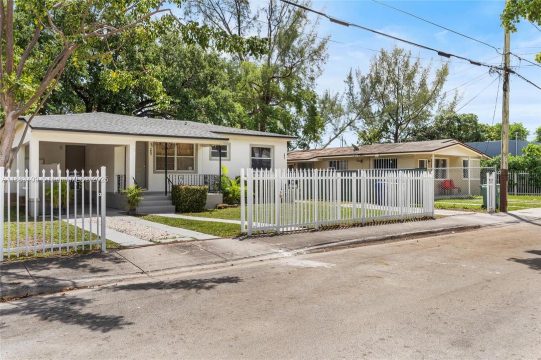 4851 NW 15th Ave, Miami, פלורידה 33142, ארצות הברית של אמריקה 