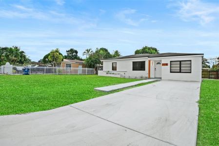 778 NW 146th St, Miami, Florida 33168, USA