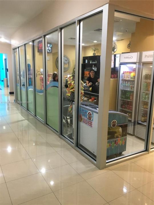 Hialeah, Florida 33016