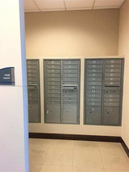 Hialeah, Florida 33016