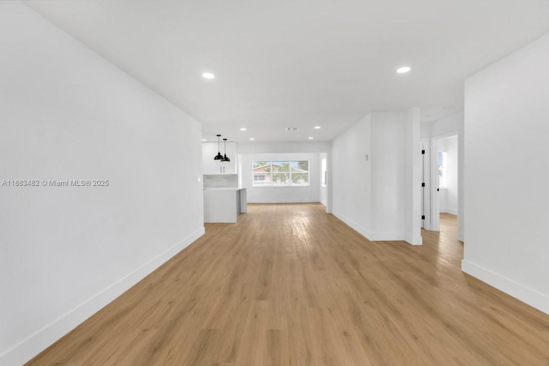 327 SE 2nd Ave, Dania Beach, フロリダ 33004, アメリカ合衆国