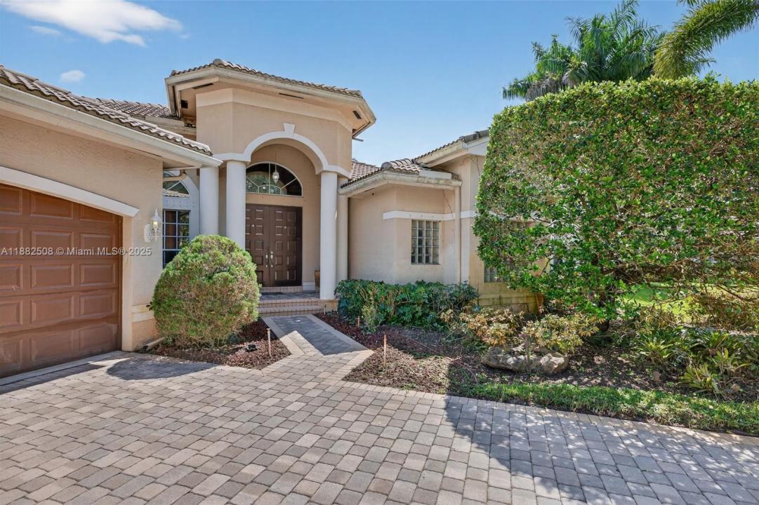 3792 Churchill Downs Dr, Davie, Флорида 33328, Соединенные Штаты