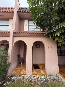 27 Laredo Pl 6-3, Davie, Florida 33324, USA