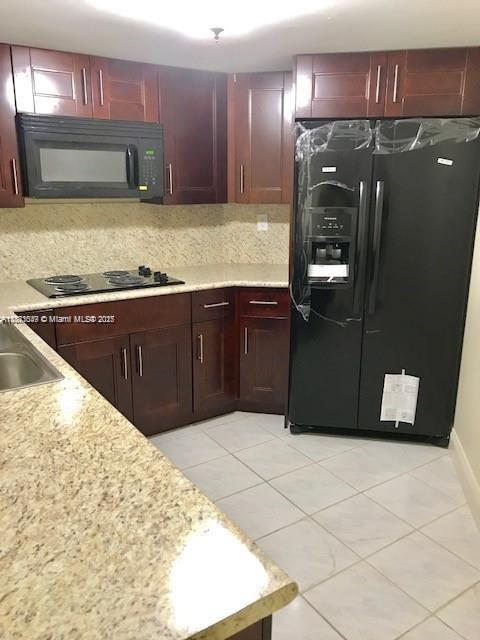 9415 Fontainebleau Blvd 111, Miami, Florida 33172