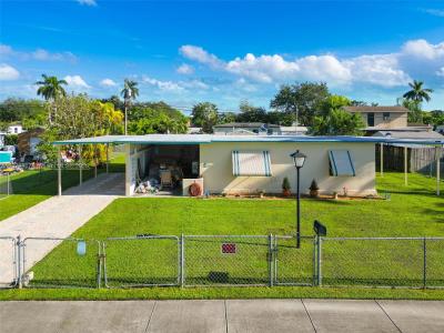 15445 Garfield Dr, Homestead, Florida 33033, USA