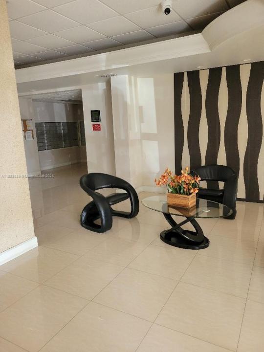 1833 S Ocean Dr 307, Hallandale Beach, 佛羅里達州 33009, 美國