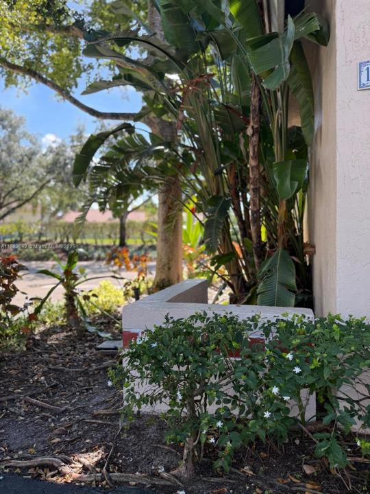 1321 N Seagrape Circle, Weston, פלורידה 33326, ארצות הברית של אמריקה 