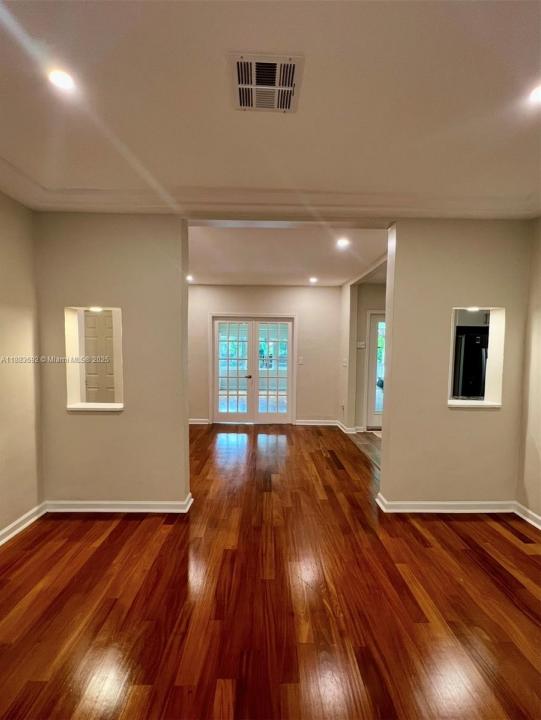 1154 Biarritz Dr, Miami Beach, 佛羅里達州 33141, 美國
