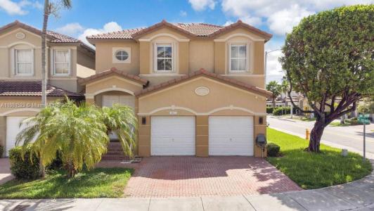 7427 NW 113th Path, Doral, Florida 33178, USA