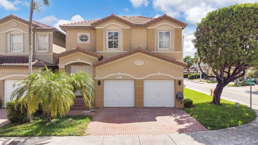 7427 NW 113th Path, Doral, Florida 33178, Estados Unidos