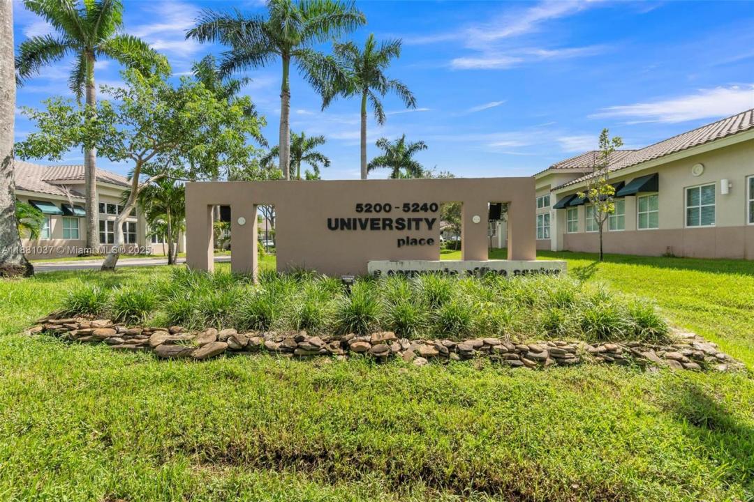 5200 S University Dr 103A, Davie, Floride 33328, États-Unis