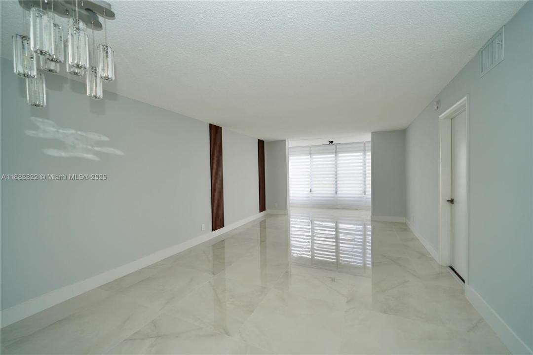 2551 Aragon Blvd 310, Sunrise, Floryda 33322, USA