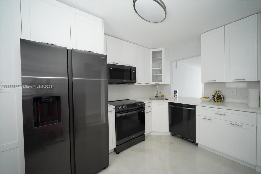 2551 Aragon Blvd 310, Sunrise, Floryda 33322, USA