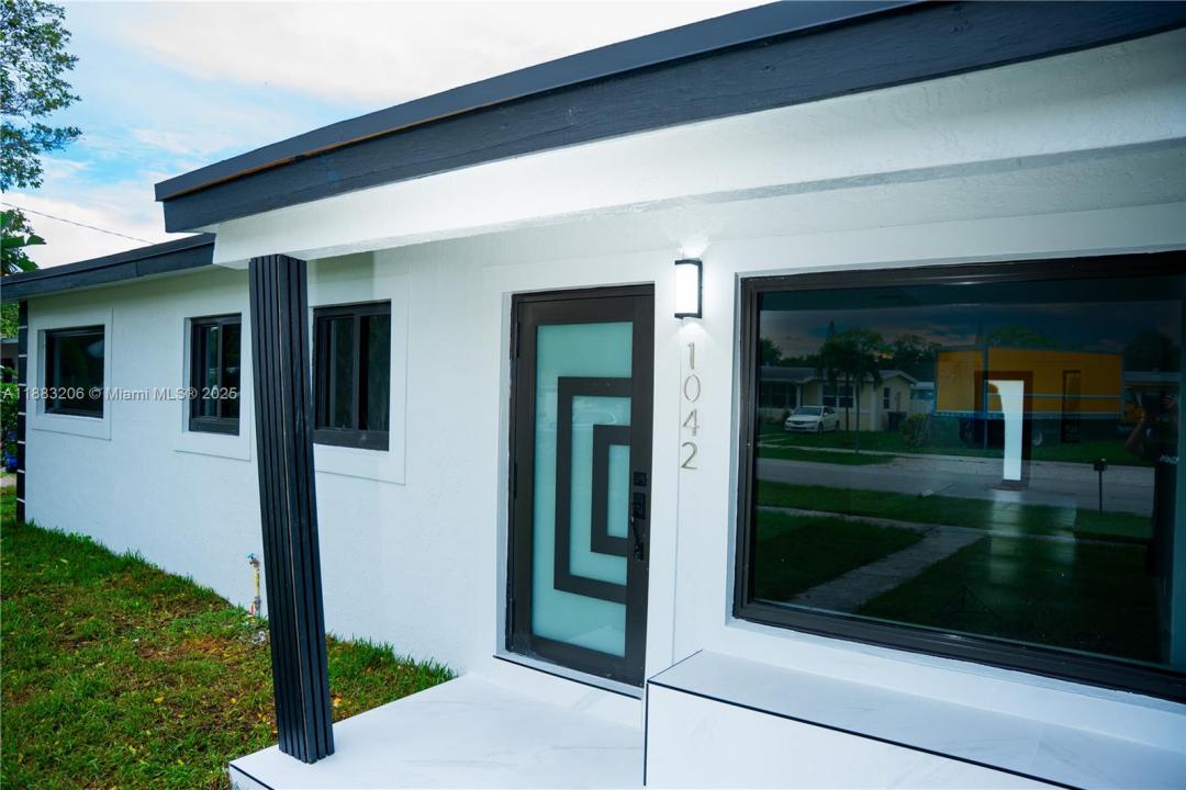 1042 NW 13th St, Fort Lauderdale, Florida 33311, Estados Unidos