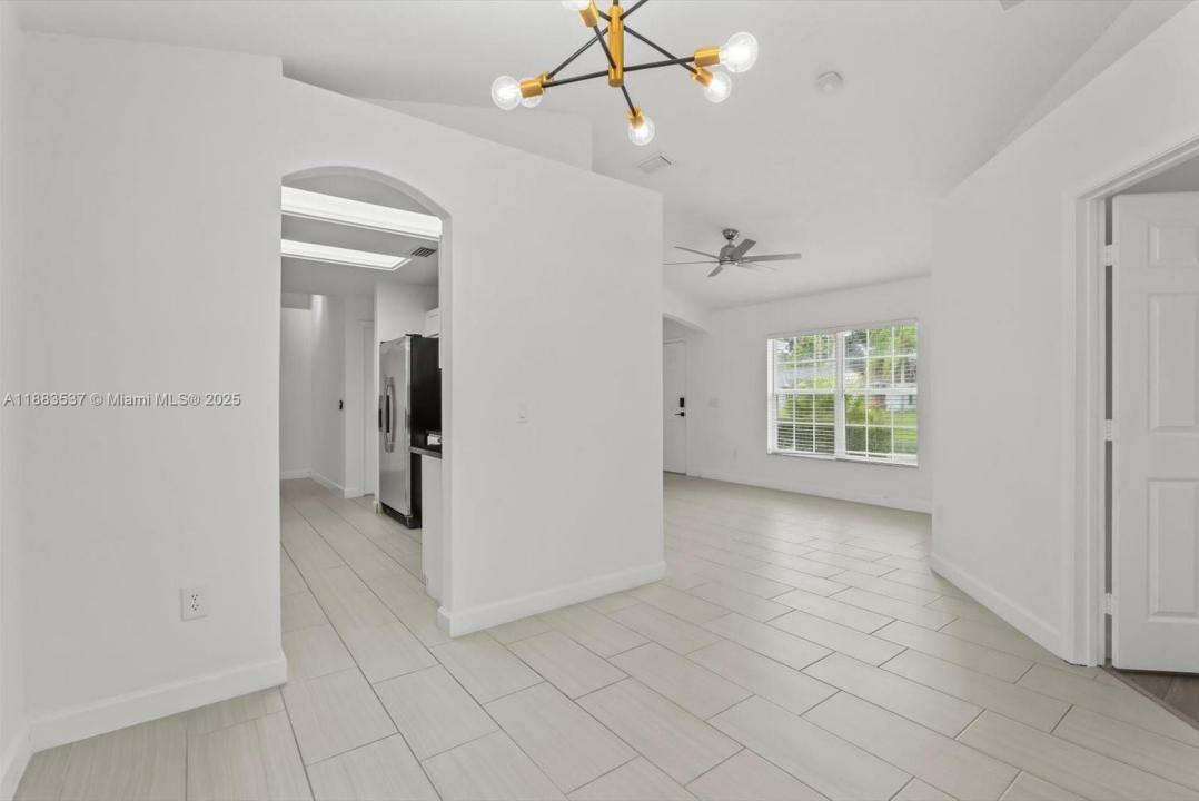 1392 SW Sudder Ave, Saint Lucie West, 플로리다 34953, 미국
