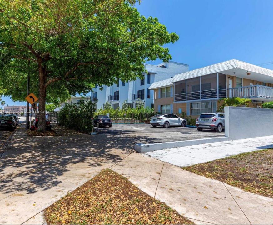 1140 71st St 3, Miami Beach, Florida 33141, Stati Uniti