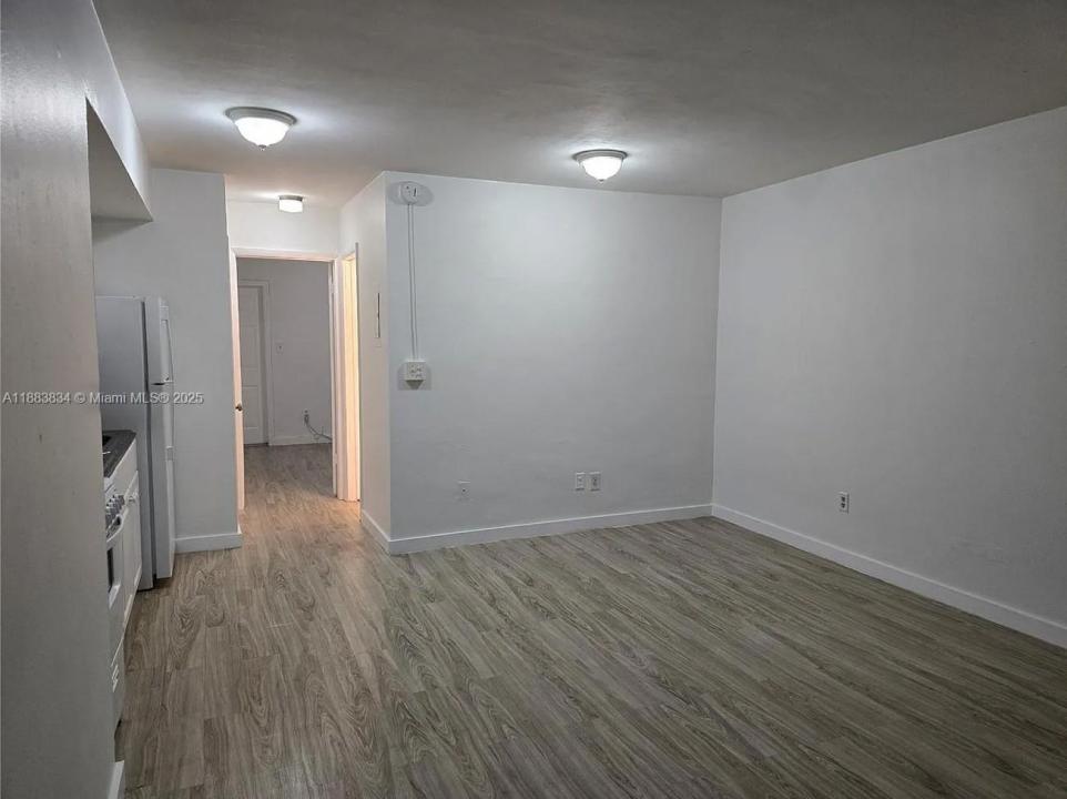 1140 71st St 3, Miami Beach, Florida 33141, Stati Uniti