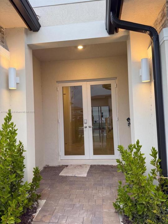 12303 SW 44th St 0, Davie, Floryda 33330, USA